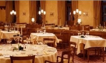 Le Petit Cervin Hotel Zermatt Bagian luar foto Restaurant
